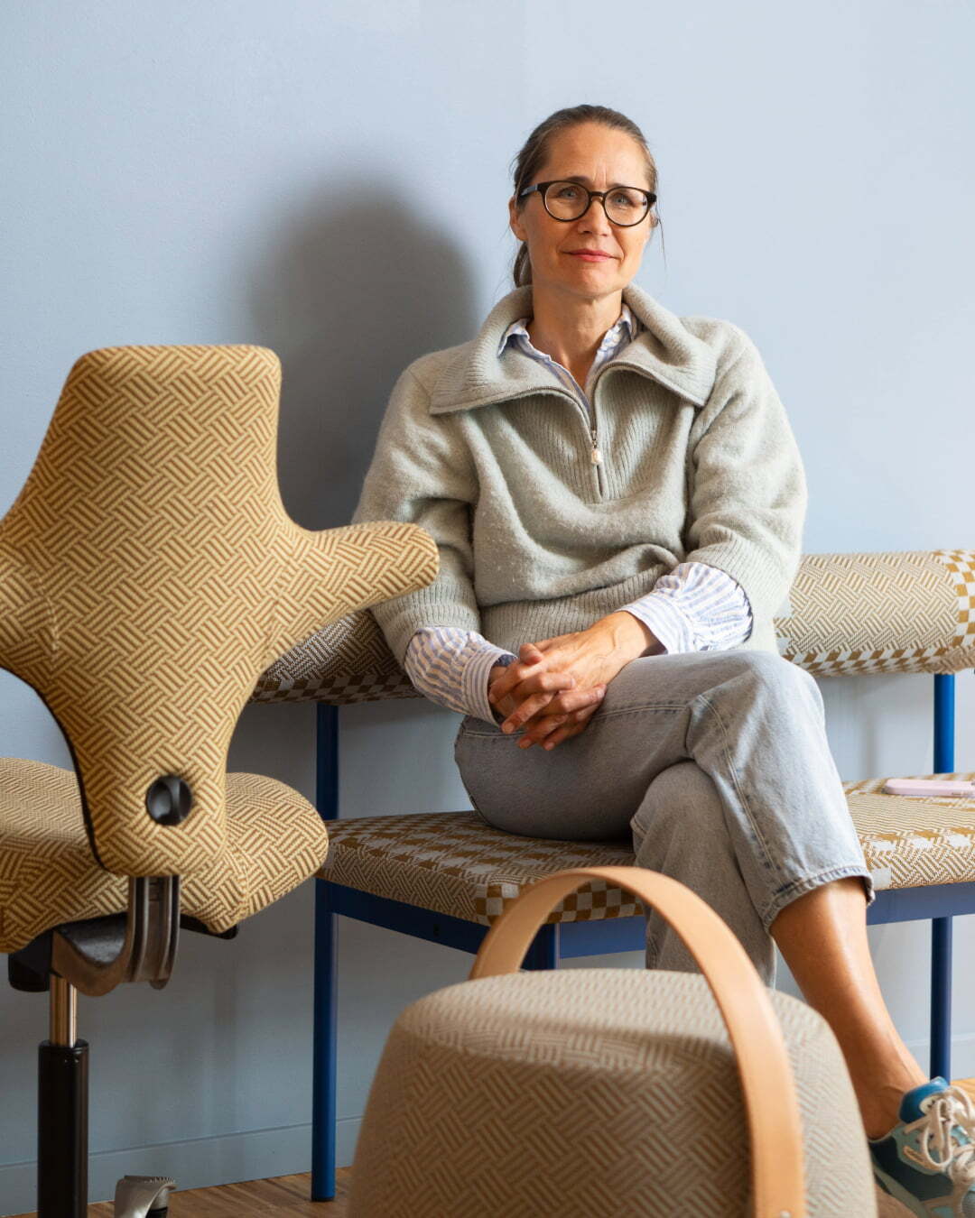 Flokk_image_plesner-patterns_06-offecct-carry-on-font-hag-capisco
