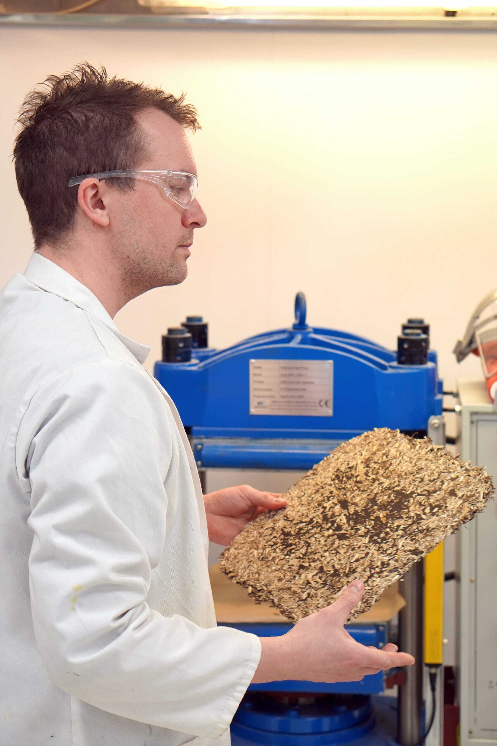 flokk-images-materials-articles-research-bio-mass_33