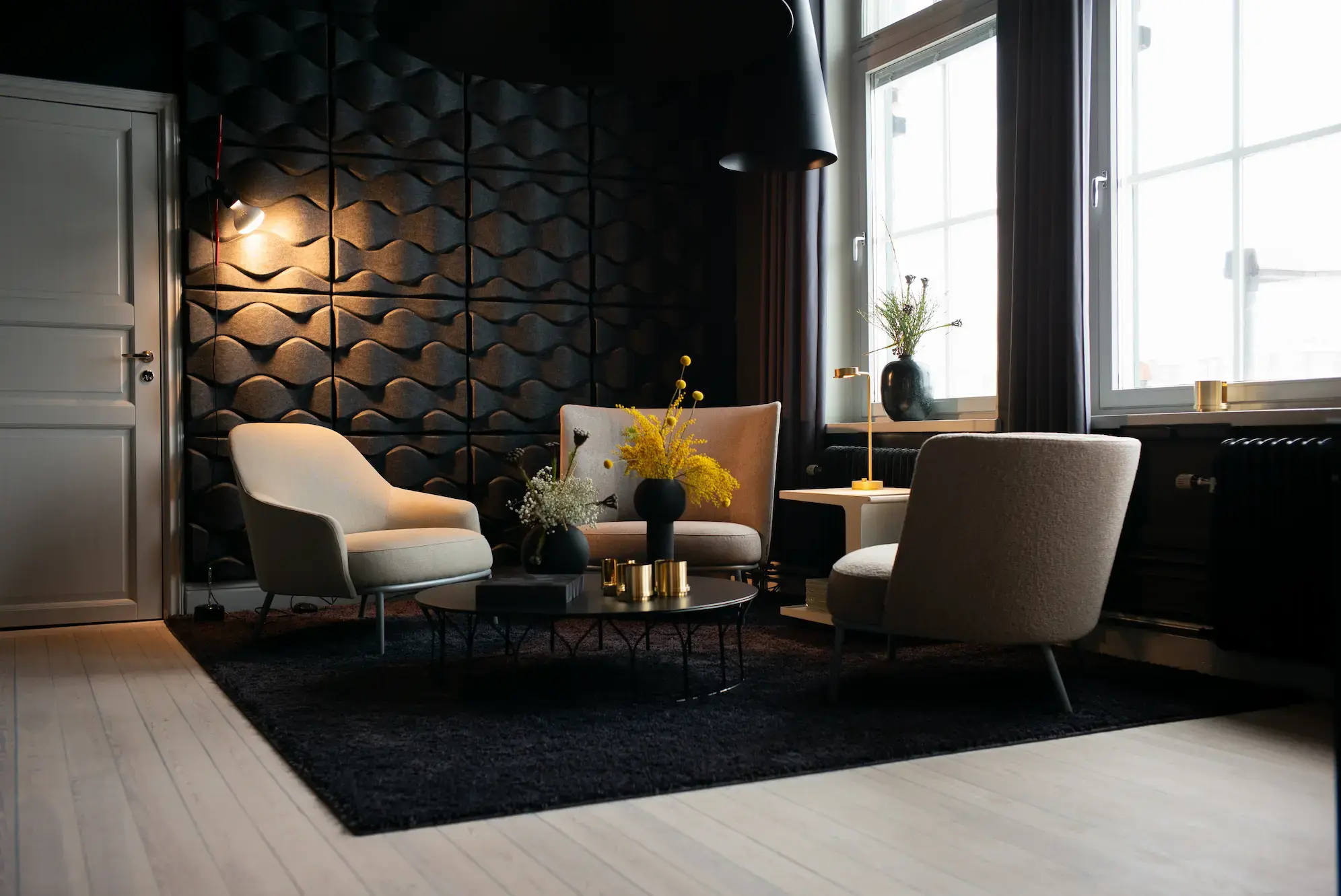 CIRCUS-SOUNDWAVE-SHIFT-SURF-Daniel-Debiasi-Federico-Sandri-Karim-Rashid-Formfjord-Maximilian-Schmahl-Stockholm-Showroom-offecct-archive