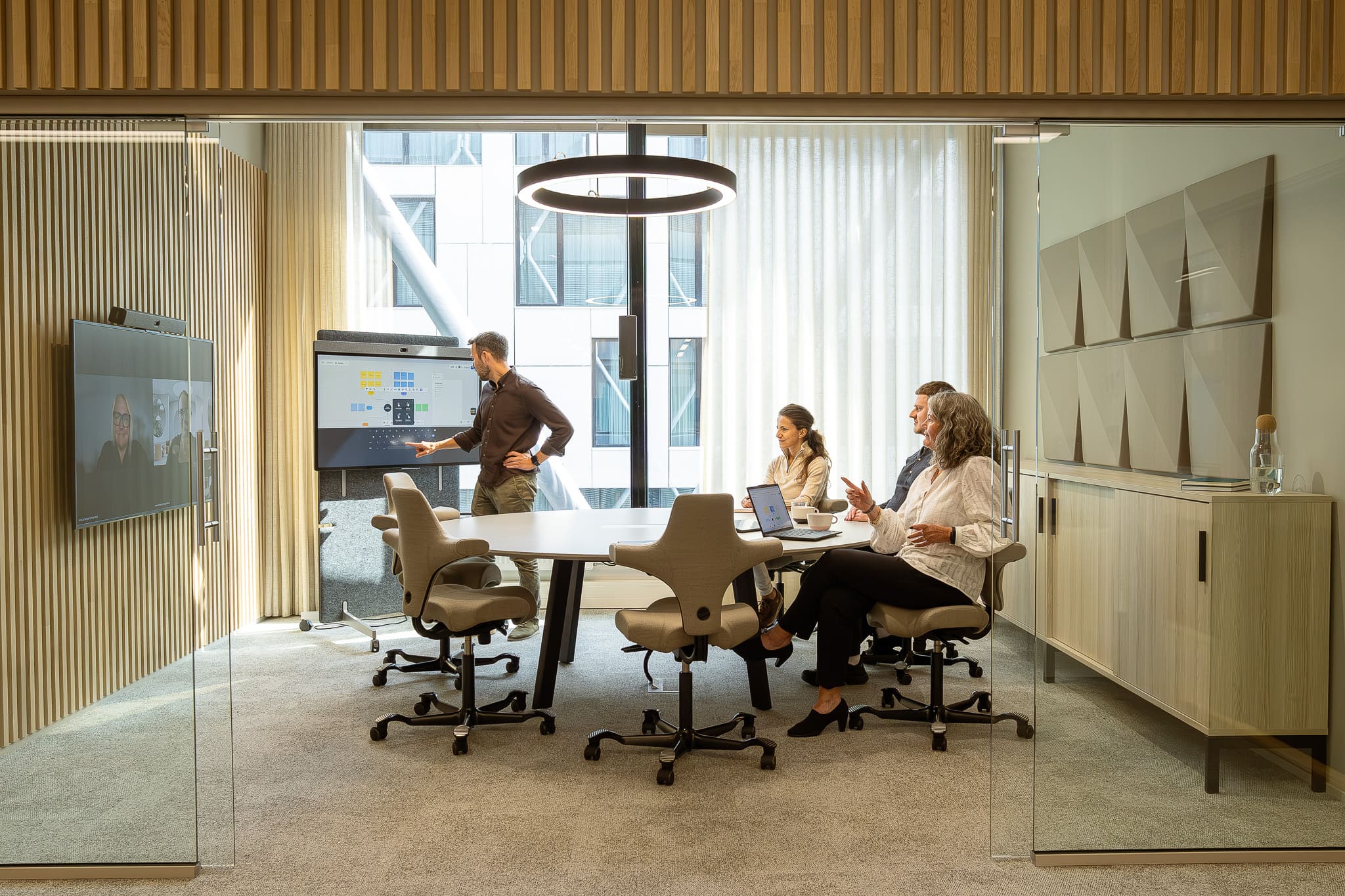 FR_ Article Neat x FLOKK WEP2026