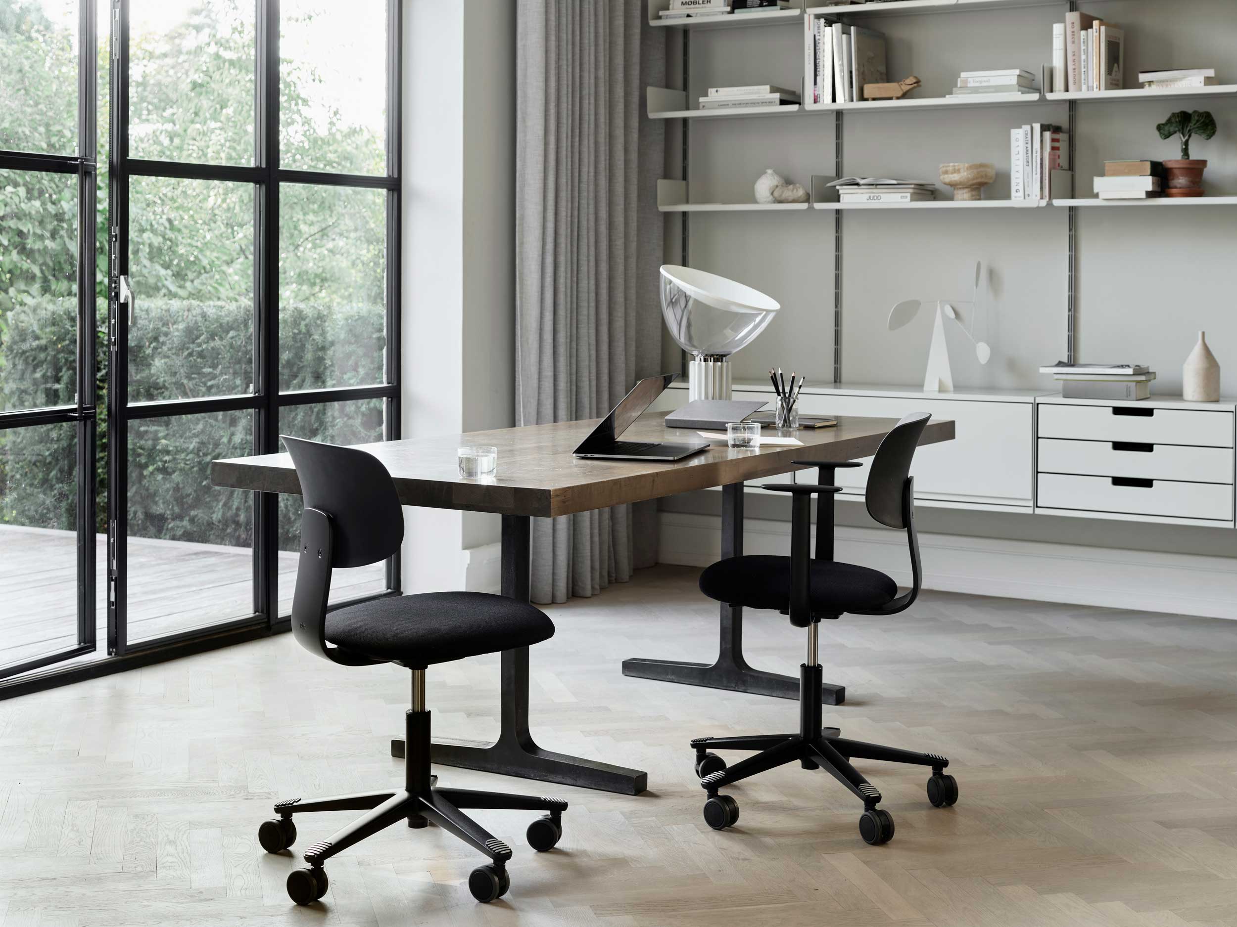 09-Classic-office